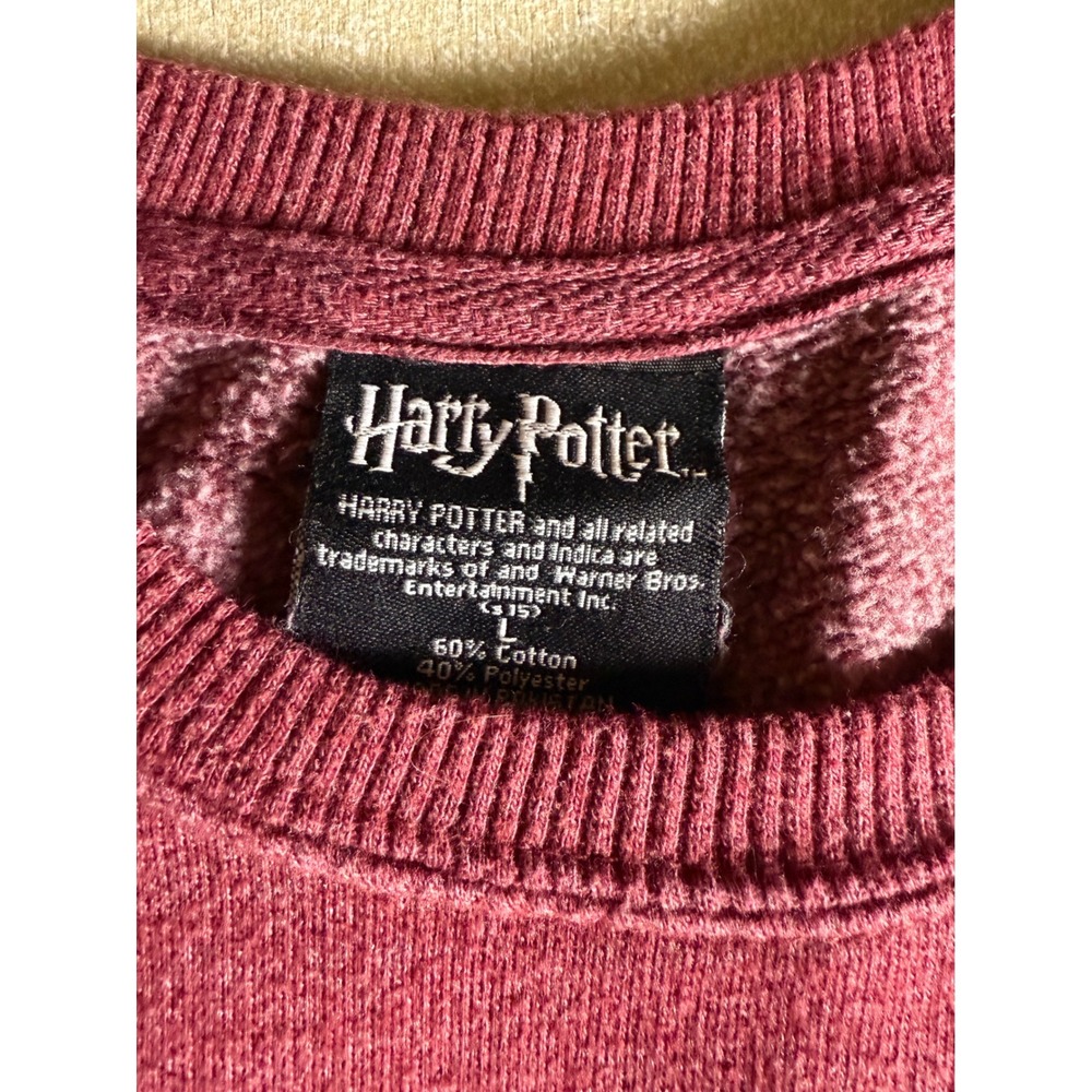 Harry Potter Hogwarts Crest Crewneck Sweatshirt Adult Size L Red Heathered - Picture 2 of 5